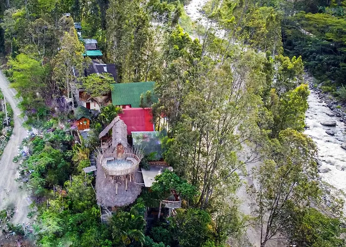 Eco Quechua Lodge